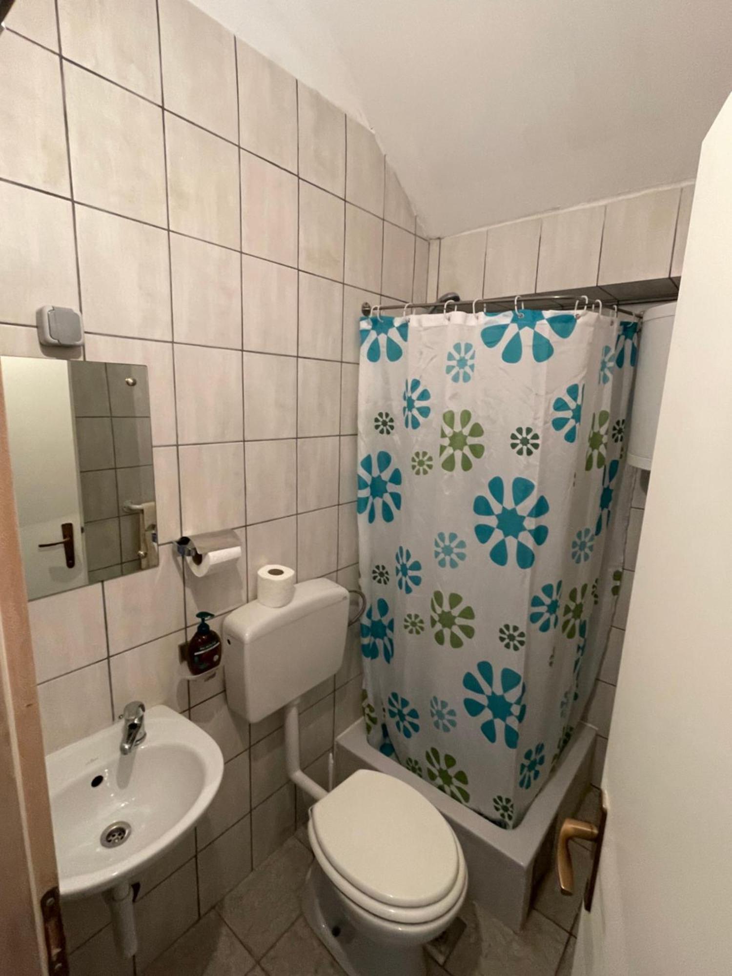 Apartment Zola Gornji Karin Zewnętrze zdjęcie