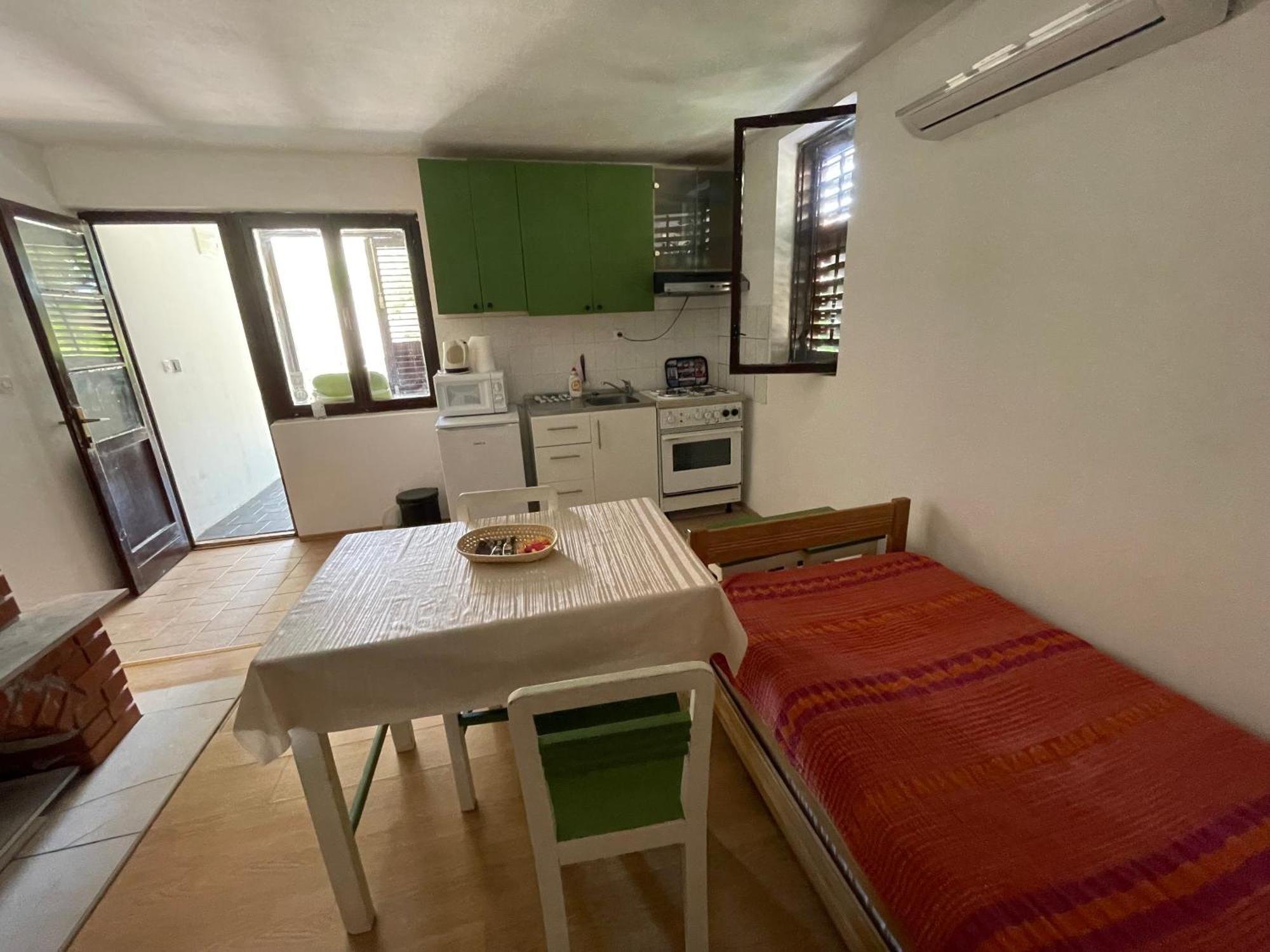 Apartment Zola Gornji Karin Zewnętrze zdjęcie